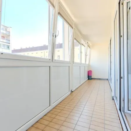 4 Personen Naehe Zentrum